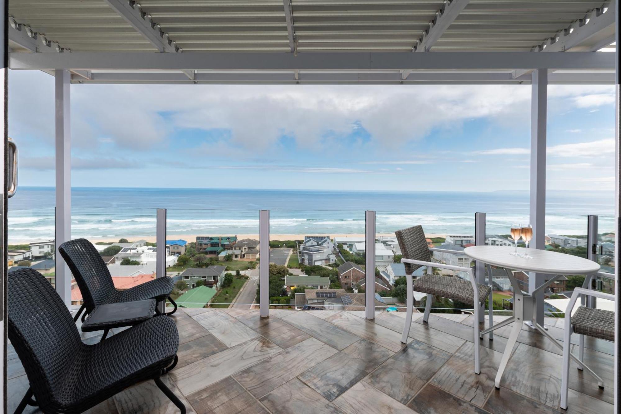 Pearl White Sands Glentana Exterior photo